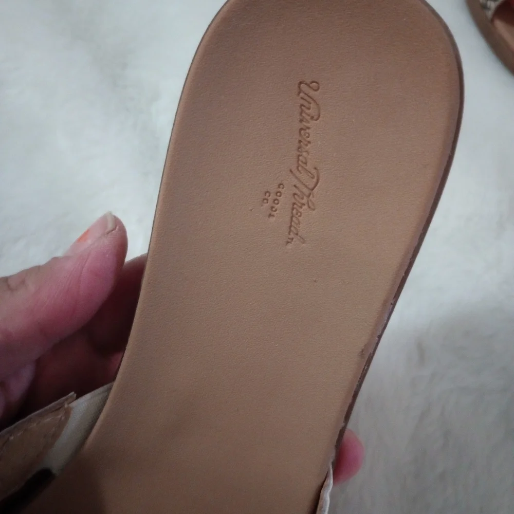 Sandals shoes for women size 9.5